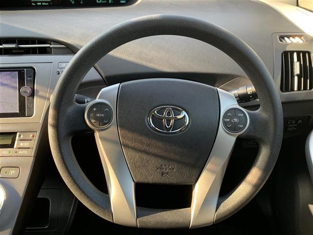 プリウス Ｓ　純正ナビ（ＣＤ・ＤＶＤ・ＢＴ接続可）／フルセグテレビ／バックカメラ／ＥＴＣ／フォグランプ／ＨＩＤ（22枚目）