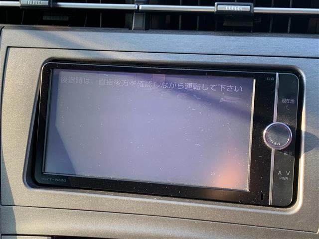 プリウス Ｓ　純正ナビ（ＣＤ・ＤＶＤ・ＢＴ接続可）／フルセグテレビ／バックカメラ／ＥＴＣ／フォグランプ／ＨＩＤ（29枚目）
