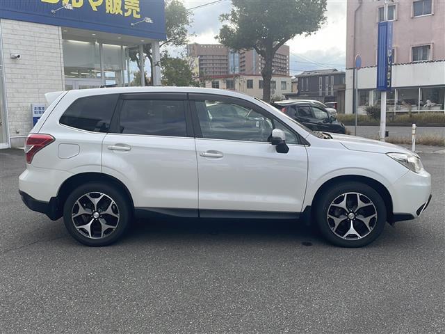 フォレスター ２．０ｉ－Ｓ　アイサイト　社外ナビ（ＣＤ・ＤＶＤ）／ワンセグテレビ／ＥＴＣ／パワーシート（Ｄ席・Ｎ席）／シートヒーター（Ｄ席・Ｎ席）／パワーバックドア（34枚目）