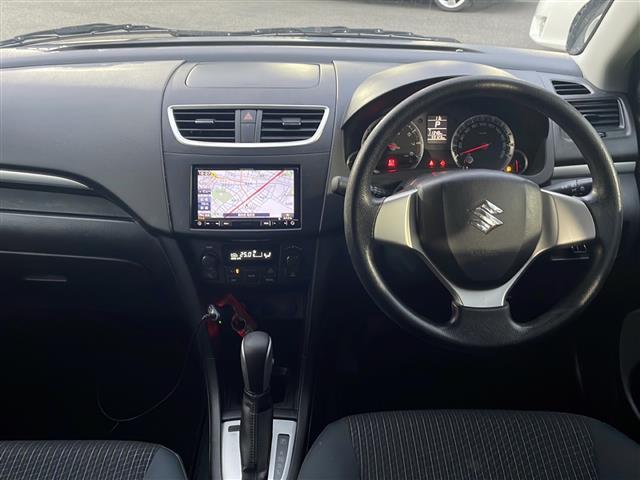 スイフト ＸＧ　社外ナビ　バックカメラ　ドライブレコーダー　ドアバイザー　プッシュスタート　スマートキー　スペアキー　保証書　取扱説明書（2枚目）