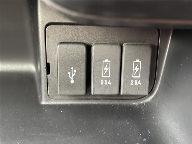 Ｎ－ＢＯＸカスタム Ｇ・Ｌターボホンダセンシング　ホンダセンシング／純正ナビ（ＣＤ・ＤＶＤ・ＢＴ接続可）／フルセグテレビ／ビルトインＥＴＣ／両側パワースライドドア／ＬＥＤヘッドライト（20枚目）