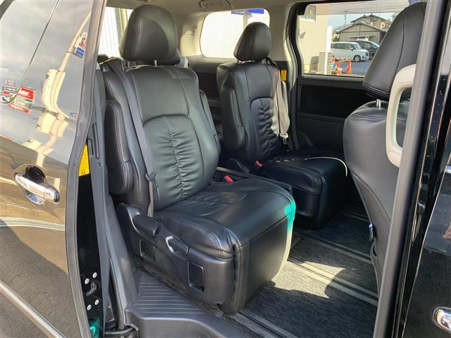 アルファード ２４０Ｓ　純正ナビ（ＣＤ・ＤＶＤ・ＢＴ接続可）／フルセグテレビ／バックカメラ／ビルトインＥＴＣ／フリップダウンモニター／両側パワースライドドア／コーナーセンサー／ＨＩＤ（11枚目）