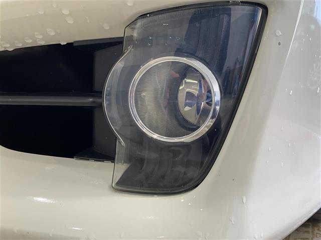 クラウン ２．５アスリート　プレミアムエディション　純正ナビ（ＣＤ・ＤＶＤ・ＢＴ接続可）／フルセグテレビ／バックカメラ／ビルトインＥＴＣ／パワーシート（Ｄ席・Ｎ席）／シートヒーター（Ｄ席・Ｎ席）／エアシート（Ｄ席・Ｎ席）（18枚目）