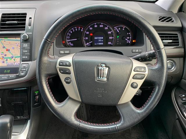 クラウン ２．５アスリート　プレミアムエディション　純正ナビ（ＣＤ・ＤＶＤ・ＢＴ接続可）／フルセグテレビ／バックカメラ／ビルトインＥＴＣ／パワーシート（Ｄ席・Ｎ席）／シートヒーター（Ｄ席・Ｎ席）／エアシート（Ｄ席・Ｎ席）（21枚目）