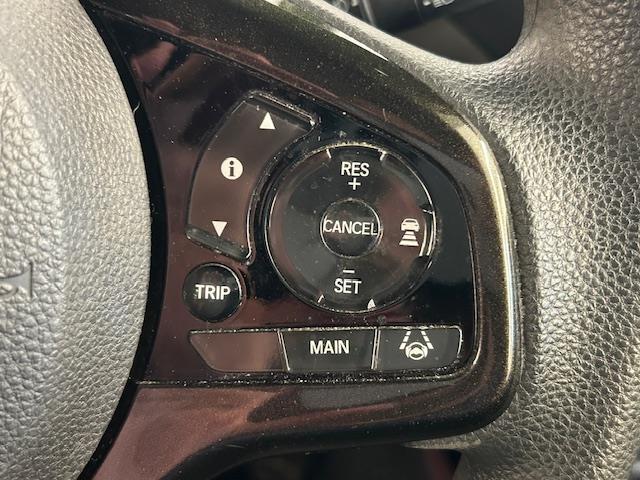 Ｎ－ＢＯＸカスタム Ｇ・Ｌホンダセンシング　純正カーオーディオ　追従走行　コーナーセンサー　レーンキープアシスト　衝突被害軽減システム　前方ドライブレコーダー　ＥＴＣ　ＨＤＭＩ接続　Ｂｌｕｅｔｏｏｔｈ再生　片側パワースライドドア　横滑り防止装置（10枚目）