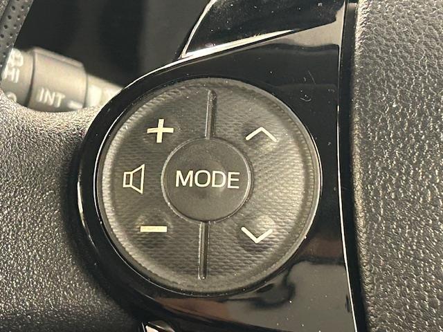 アクア Sスタイルブラック ☆SmartDeviceLink☆純正ナビ(Bluetooth/DVD/CD/フルセグ)☆T-Connect☆衝突被害軽減システム☆バックカメラ☆スマートキー☆LEDライト☆オートマチックハイビーム(6枚目)
