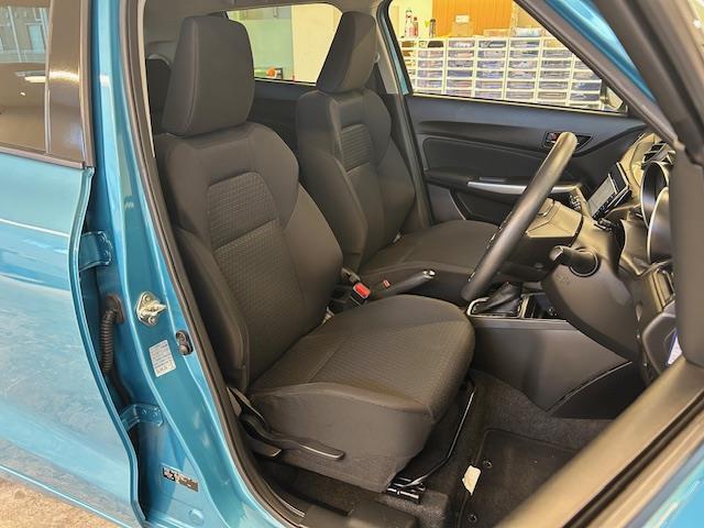 スイフト XG 禁煙車 メモリナビ Bluetooth再生 運転席シートヒーター ドライブレコーダー一体型デジタルインナーミラー プッシュスタート スペアキー1本 横滑り防止装置 盗難防止装置 オートエアコン(17枚目)