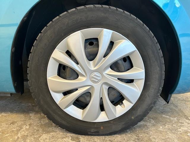 スイフト XG 禁煙車 メモリナビ Bluetooth再生 運転席シートヒーター ドライブレコーダー一体型デジタルインナーミラー プッシュスタート スペアキー1本 横滑り防止装置 盗難防止装置 オートエアコン(35枚目)