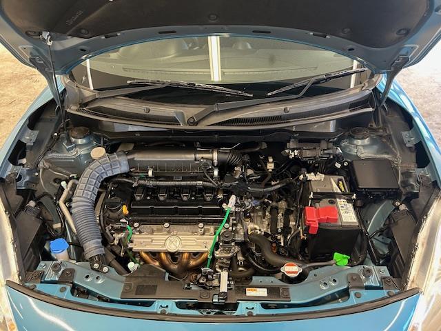 スイフト XG 禁煙車 メモリナビ Bluetooth再生 運転席シートヒーター ドライブレコーダー一体型デジタルインナーミラー プッシュスタート スペアキー1本 横滑り防止装置 盗難防止装置 オートエアコン(40枚目)