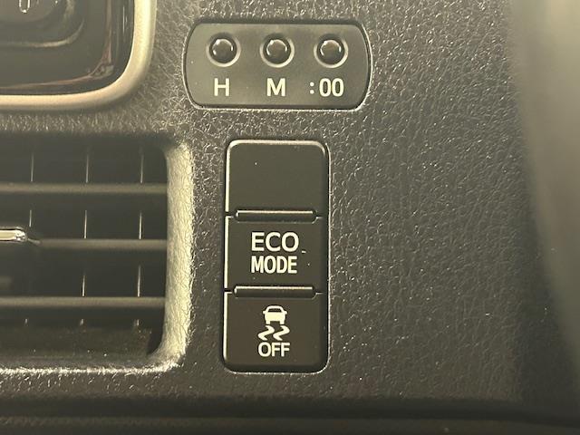 ヴォクシー ZS 煌 4WD 純正9インチナビ 両側パワースライドドア TRDエアロ(フロント・リア) 前後ドライブレコーダー ETC MTモード付AT Bluetooth再生 横滑り防止装置 プッシュスタート(12枚目)