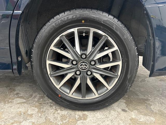 ヴォクシー ZS 煌 4WD 純正9インチナビ 両側パワースライドドア TRDエアロ(フロント・リア) 前後ドライブレコーダー ETC MTモード付AT Bluetooth再生 横滑り防止装置 プッシュスタート(39枚目)