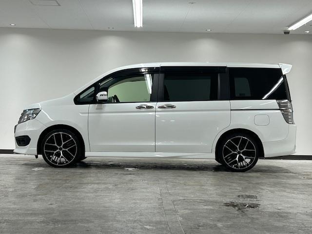 ステップワゴンスパーダ Ｚ　クールスピリット　純正ＨＤＤナビ　フルセグテレビ　バックカメラ　フリップダウンモニター　クルーズコントロール　両側パワースライドドア　ＨＩＤ　オートライト　ＥＴＣ　電動格納ミラー　アイドリングストップ（33枚目）