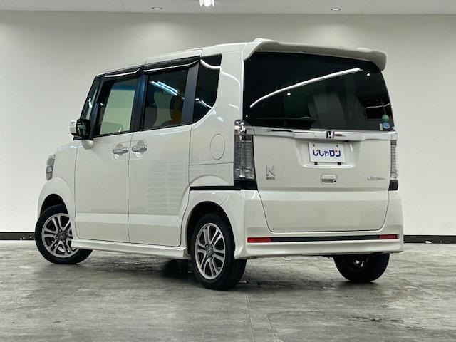 Ｎ－ＢＯＸカスタム Ｇ・Ｌパッケージ　純正ナビ　衝突被害軽減ブレーキ　バックカメラ　ドアバイザー　片側パワースライドドア　ＥＴＣ　キセノンライト　オートライト　スペアキー　フォグランプ　プッシュスタート　アイドリングストップ（30枚目）