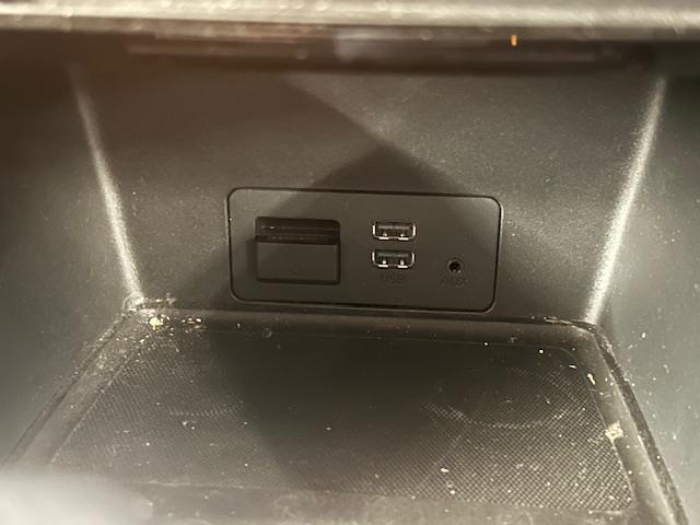 ＣＸ－５ ＸＤ　Ｌパッケージ　純正ナビ　レザーシート　シートヒーター　パワーシート　メモリーシート　追従走行　後方コーナーセンサー　衝突被害軽減システム　レーンキープアシスト　アイドリングストップ　ＥＴＣ　ＬＥＤヘッドライト（6枚目）