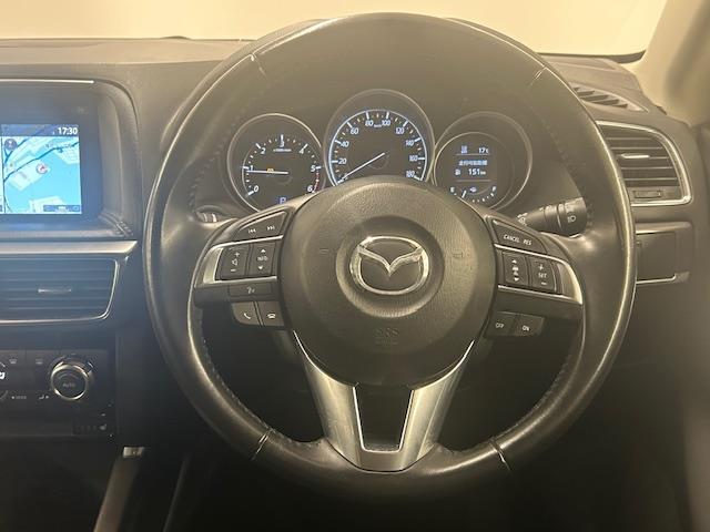 ＣＸ－５ ＸＤ　Ｌパッケージ　純正ナビ　レザーシート　シートヒーター　パワーシート　メモリーシート　追従走行　後方コーナーセンサー　衝突被害軽減システム　レーンキープアシスト　アイドリングストップ　ＥＴＣ　ＬＥＤヘッドライト（9枚目）