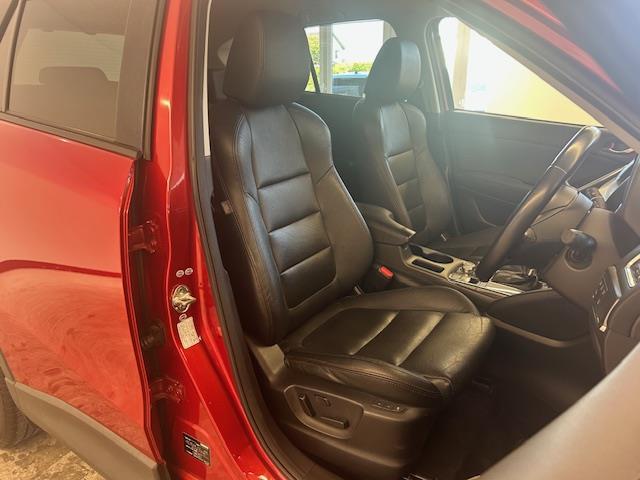 ＣＸ－５ ＸＤ　Ｌパッケージ　純正ナビ　レザーシート　シートヒーター　パワーシート　メモリーシート　追従走行　後方コーナーセンサー　衝突被害軽減システム　レーンキープアシスト　アイドリングストップ　ＥＴＣ　ＬＥＤヘッドライト（17枚目）