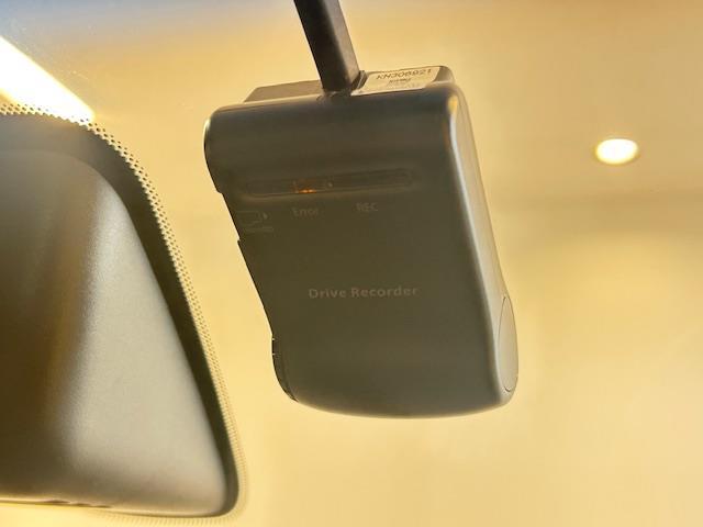 セレナ ハイウェイスター Vセレ+セーフティII SHV 純正SDナビ アラウンドビューモニター ドライブレコーダー クルーズコントロール プッシュスタート 両側パワースライドドア ETC フリップダウンモニタ- 衝突軽減ブレーキ オートライト(15枚目)