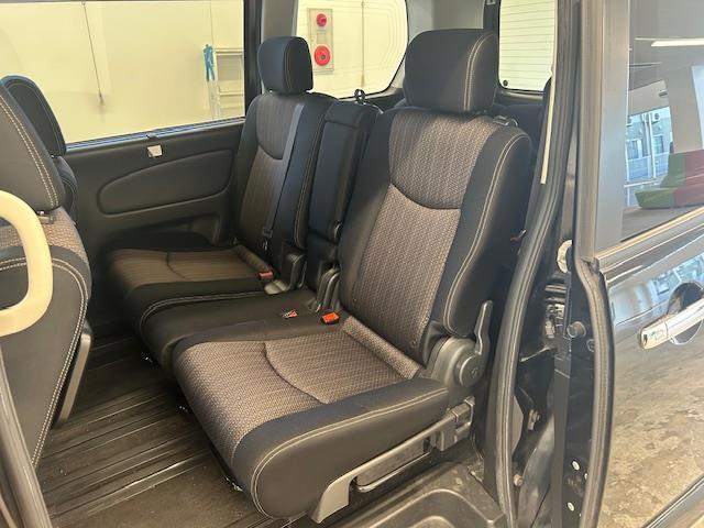 セレナ ハイウェイスター Vセレ+セーフティII SHV 純正SDナビ アラウンドビューモニター ドライブレコーダー クルーズコントロール プッシュスタート 両側パワースライドドア ETC フリップダウンモニタ- 衝突軽減ブレーキ オートライト(20枚目)