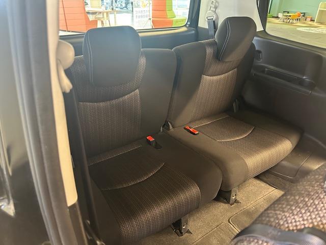 セレナ ハイウェイスター Vセレ+セーフティII SHV 純正SDナビ アラウンドビューモニター ドライブレコーダー クルーズコントロール プッシュスタート 両側パワースライドドア ETC フリップダウンモニタ- 衝突軽減ブレーキ オートライト(21枚目)