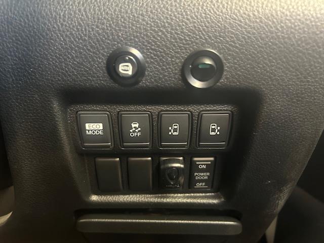 エルグランド 250ハイウェイスターアーバンクロム ナビゲーション ワンセグテレビ フリップダウンモニター 全方位カメラ ウィンカーミラー プッシュスタート 両側パワースライドドア ETC HID オートライト 純正アルミホイール 電動格納ミラー(13枚目)