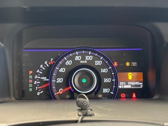 ステップワゴンスパーダ Z 純正9インチナビ バックカメラ ビルトインETC 両側パワースライドドア クルーズコントロール パドルシフト 3列シート 純正16インチアルミホイール スペアキー1本 キセノンヘッドライト(10枚目)