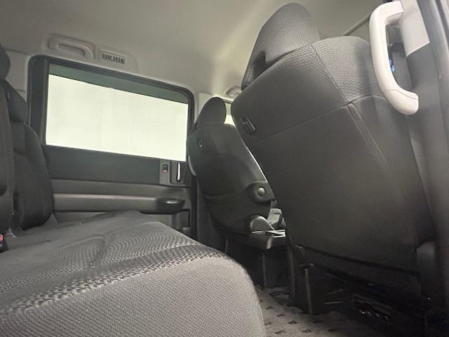 ステップワゴンスパーダ Z 純正9インチナビ バックカメラ ビルトインETC 両側パワースライドドア クルーズコントロール パドルシフト 3列シート 純正16インチアルミホイール スペアキー1本 キセノンヘッドライト(22枚目)