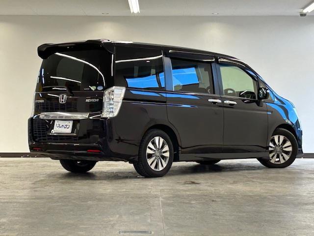 ステップワゴンスパーダ Z 純正9インチナビ バックカメラ ビルトインETC 両側パワースライドドア クルーズコントロール パドルシフト 3列シート 純正16インチアルミホイール スペアキー1本 キセノンヘッドライト(35枚目)