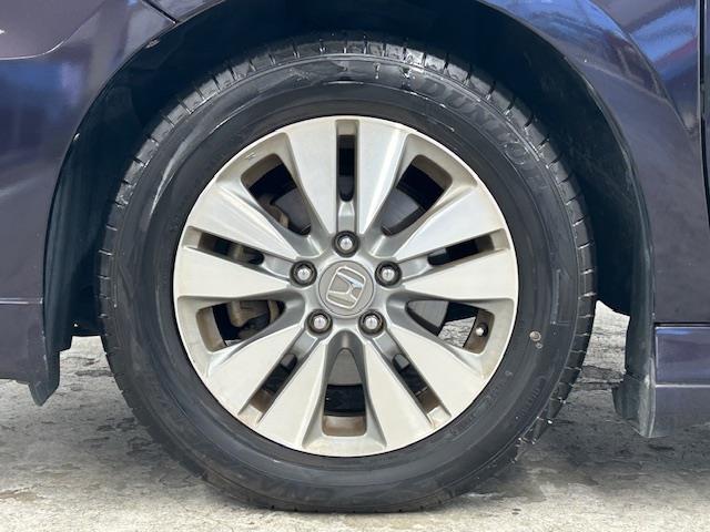 ステップワゴンスパーダ Z 純正9インチナビ バックカメラ ビルトインETC 両側パワースライドドア クルーズコントロール パドルシフト 3列シート 純正16インチアルミホイール スペアキー1本 キセノンヘッドライト(37枚目)