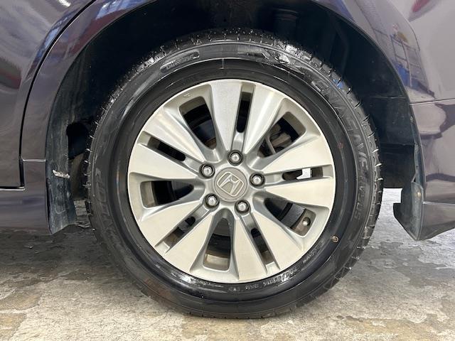 ステップワゴンスパーダ Z 純正9インチナビ バックカメラ ビルトインETC 両側パワースライドドア クルーズコントロール パドルシフト 3列シート 純正16インチアルミホイール スペアキー1本 キセノンヘッドライト(39枚目)