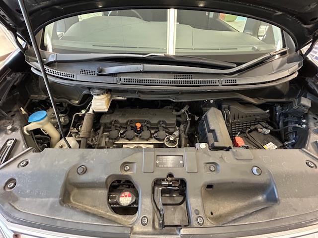 ステップワゴンスパーダ Z 純正9インチナビ バックカメラ ビルトインETC 両側パワースライドドア クルーズコントロール パドルシフト 3列シート 純正16インチアルミホイール スペアキー1本 キセノンヘッドライト(41枚目)