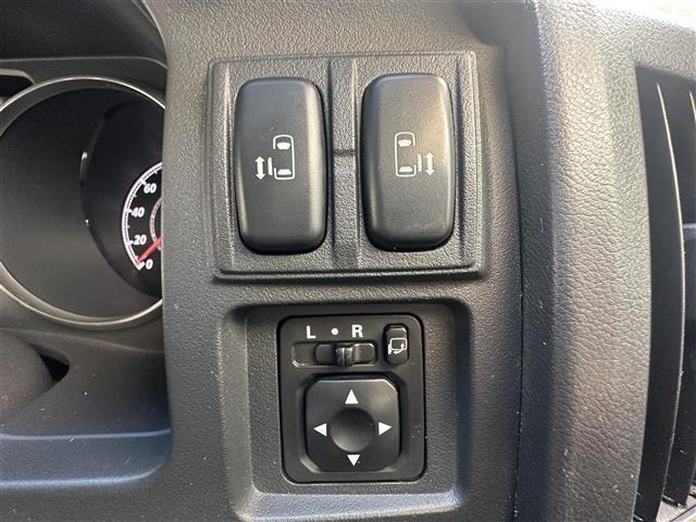 デリカＤ：５ Ｇ　パワーパッケージ（25枚目）