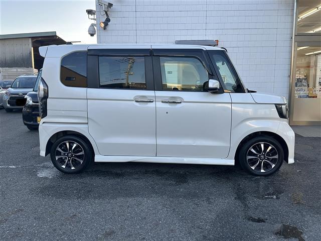 N-BOXカスタム G・EXホンダセンシング(5枚目)
