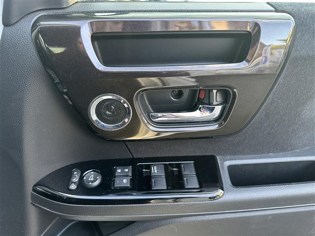 N-BOXカスタム G・EXホンダセンシング(32枚目)