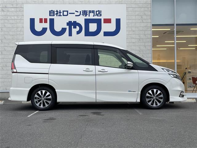 セレナ ハイウェイスター　Ｖセレクション　ナビ　バックカメラ　フルセグ　Ｂｌｕｅｔｏｏｔｈ　両側パワースライドドア　エマージェンシーブレーキ　ＬＤＷ　クルーズコントロール　ＥＴＣ　プッシュスタート　ＬＥＤヘッドライト　フォグランプ（32枚目）
