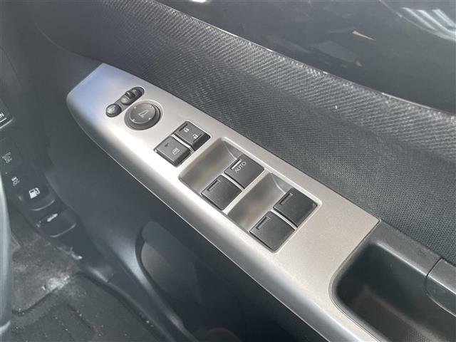 Ｎ－ＢＯＸカスタム Ｇ・ターボＬパッケージ　ナビ　バックカメラ　Ｂｌｕｅｔｏｏｔｈ　両側パワースライドドア　ハーフレザーシート　クルーズコントロール　ＨＩＤヘッドライト　オートライト　フォグランプ　ＥＴＣ　プッシュスタート　スマートキー（15枚目）