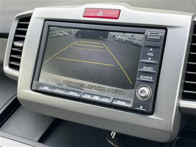 フリードハイブリッド ジャストセレクション ナビ バックカメラ 両側パワースライドドア ハーフレザーシート クルーズコントロール 電格ミラー HIDヘッドライト フォグランプ オートライト ETC スマートキー(3枚目)