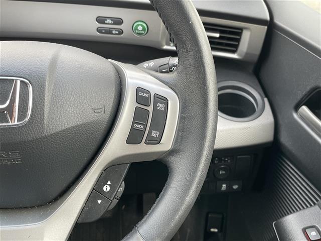 フリードハイブリッド ジャストセレクション ナビ バックカメラ 両側パワースライドドア ハーフレザーシート クルーズコントロール 電格ミラー HIDヘッドライト フォグランプ オートライト ETC スマートキー(12枚目)