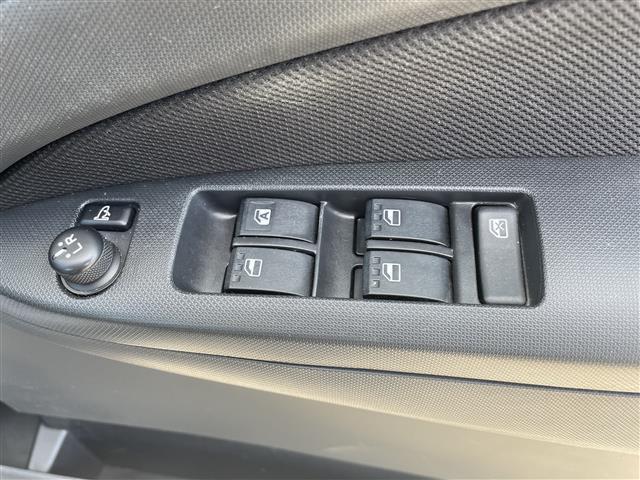 ムーヴ カスタム Xリミテッド SA ナビ バックカメラ ワンセグ 衝突軽減システム 純正フロアマット 純正アルミホイル ベンチシート(10枚目)