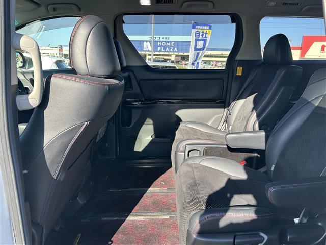 ヴェルファイア ２．４Ｚ　ゴールデンアイズＩＩ（31枚目）