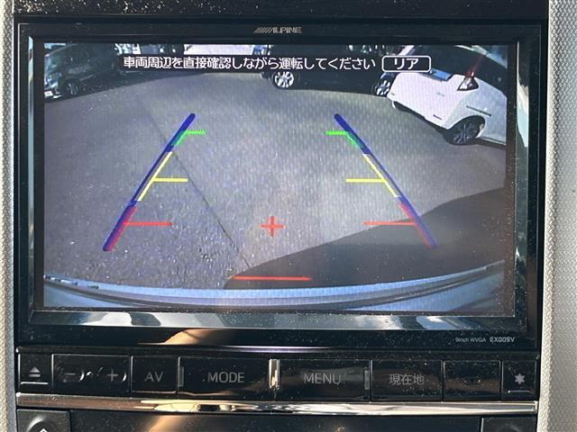 アルファード ２４０Ｓ　タイプゴールドＩＩ　９インチナビ　フルセグＴＶ　バックカメラ　ＥＴＣ　両側パワースライドドア　パワーバックドア　クルーズコントロール　ハーフレザーシート　トヨタオートアラーム　クリアランスソナー　ＨＩＤヘッドランプ（3枚目）