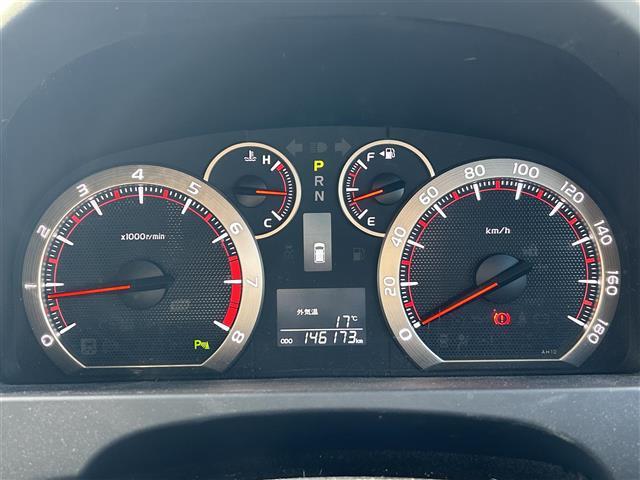 アルファード ２４０Ｓ　タイプゴールドＩＩ　９インチナビ　フルセグＴＶ　バックカメラ　ＥＴＣ　両側パワースライドドア　パワーバックドア　クルーズコントロール　ハーフレザーシート　トヨタオートアラーム　クリアランスソナー　ＨＩＤヘッドランプ（4枚目）