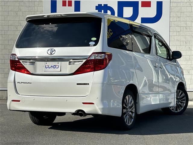 アルファード ２４０Ｓ　タイプゴールドＩＩ　９インチナビ　フルセグＴＶ　バックカメラ　ＥＴＣ　両側パワースライドドア　パワーバックドア　クルーズコントロール　ハーフレザーシート　トヨタオートアラーム　クリアランスソナー　ＨＩＤヘッドランプ（38枚目）