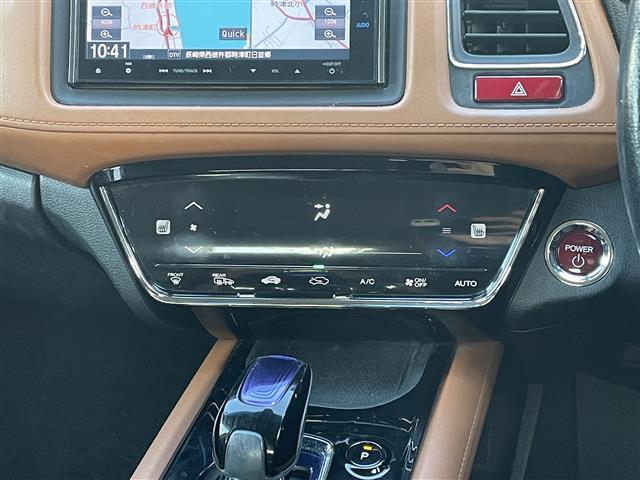 ヴェゼル ハイブリッドX プッシュスタート 純正ナビ ブルートゥース フルセグTV バックカメラ クルコン シートヒーター ETC ドアバイザー パドルシフト(10枚目)