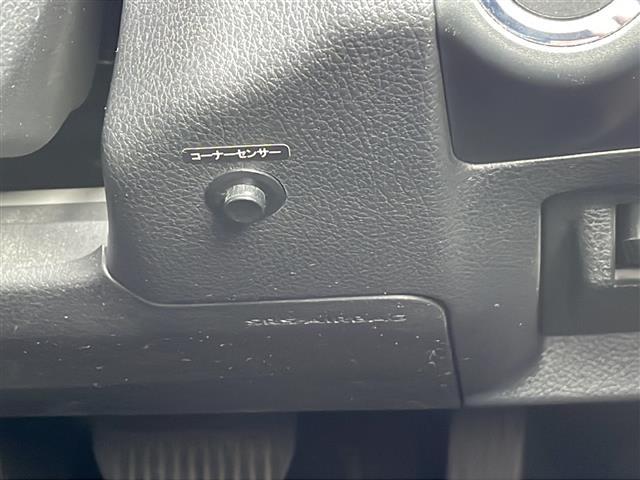 レヴォーグ １．６ＧＴ　社外ナビ（フルセグＴＶ　ＢＴ）　ビルトインＥＴＣ　クルーズコントロール　パドルシフト　Ｗ＋サイドエアバッグ　ＬＥＤヘッドライト　コーナーセンサー　オートライト　プッシュスタート　スマートキー（9枚目）