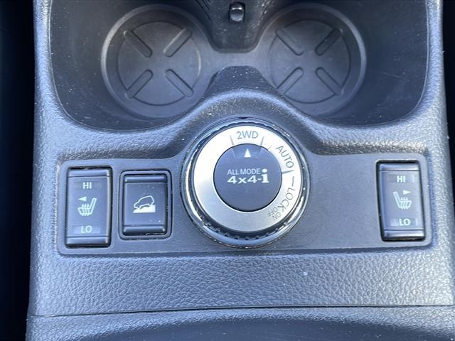 エクストレイル 20X エマージェンシーブレーキパッケージ 4WD 純正ナビ フルセグテレビ CD Bluetooth接続 ETC シートヒーター ハロゲンヘッドライト オートライト 純正17インチアルミホイール スマートキー(14枚目)