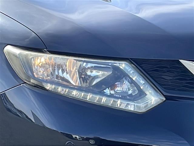 エクストレイル 20X エマージェンシーブレーキパッケージ 4WD 純正ナビ フルセグテレビ CD Bluetooth接続 ETC シートヒーター ハロゲンヘッドライト オートライト 純正17インチアルミホイール スマートキー(27枚目)