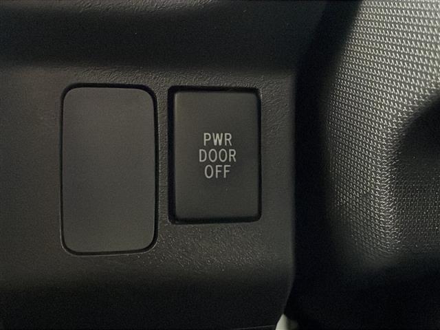 ウェイク X バックカメラ 片側パワースライドドア アイドリングストップ オートライト プッシュスタート スマートキーW+サイドエアバッグ ステアリングスイッチ 電動格納ミラー 社外AW 純正フロアマット(9枚目)