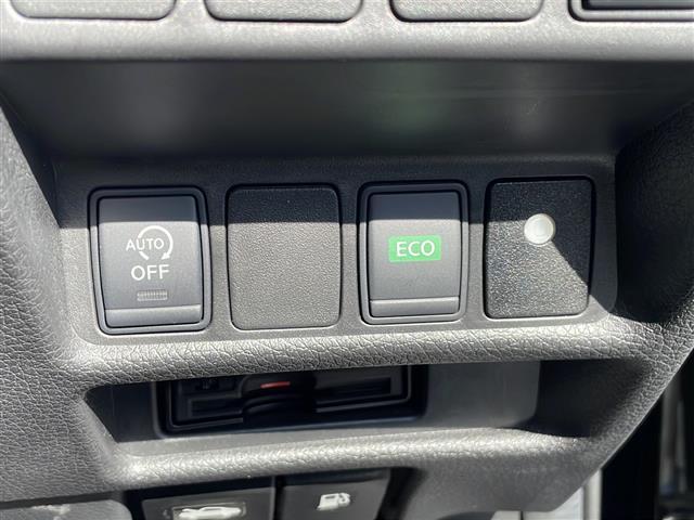 エクストレイル ２０Ｘ　純正ナビ（ＣＤ　ＤＶＤ　フルセグＴＶ　ＢＴ）　ＥＴＣ　ドライブレコーダー　ＬＥＤヘッドライト　アイドリングストップ　シートヒーター　ルーフレール　ダウンヒルアシスト　純正フロアマット　純正ＡＷ（9枚目）