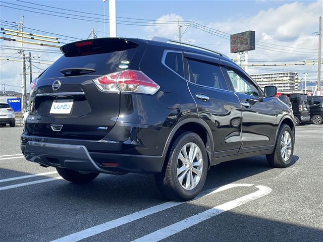 エクストレイル ２０Ｘ　純正ナビ（ＣＤ　ＤＶＤ　フルセグＴＶ　ＢＴ）　ＥＴＣ　ドライブレコーダー　ＬＥＤヘッドライト　アイドリングストップ　シートヒーター　ルーフレール　ダウンヒルアシスト　純正フロアマット　純正ＡＷ（26枚目）