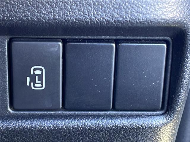 スペーシアカスタム ハイブリッドＧＳ　社外ナビ（ＣＤ　ＤＶＤ　フルセグＴＶ）　バックカメラ　片側パワースライドドア　アイドリングストップ　シートヒーター　ＥＴＣ　社外アルミ　プッシュスタート　スマートキー　ＬＥＤヘッドライト（12枚目）